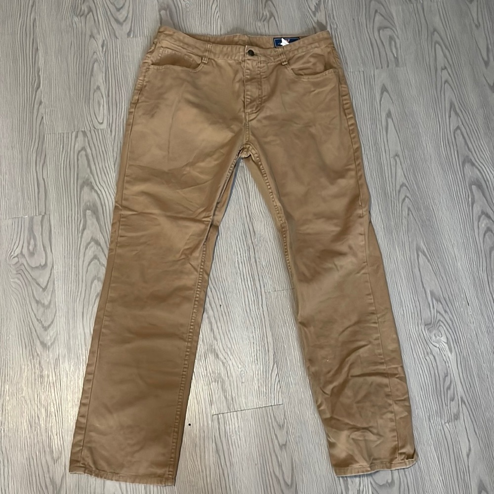 Vineyard Vines Khaki Pants